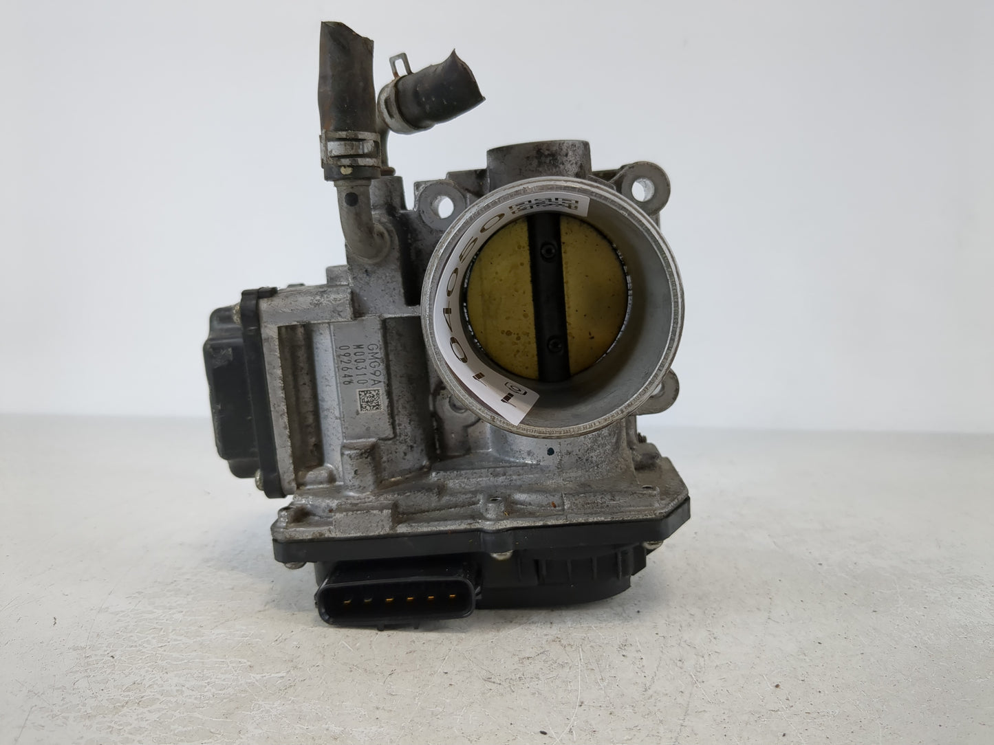 2016-2022 Honda Civic Throttle Body P/N:M00310 GMG9A Fits Fits 2016 2017 2018 2019 2020 2021 2022 OEM Used Auto Parts - Oemusedautoparts1.com