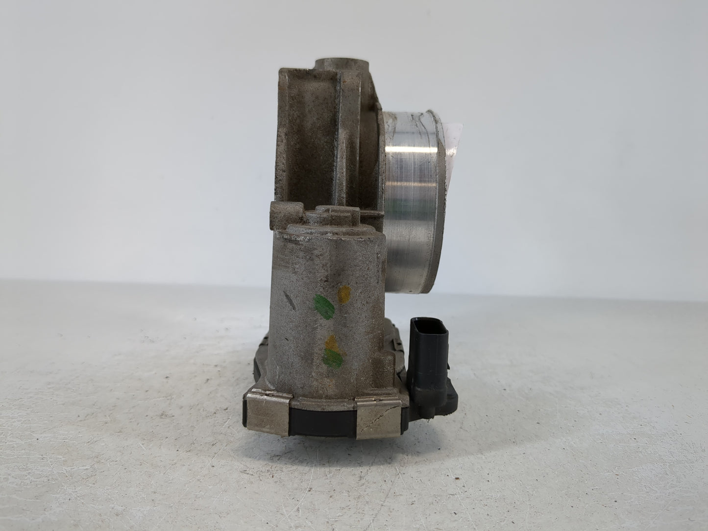2017-2022 Chevrolet Traverse Throttle Body P/N:12632172BA Fits Fits 2012 2013 2014 2015 2016 2017 2018 2019 2020 2021 2022 OEM Used Auto Parts - Oemusedautoparts1.com