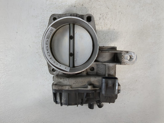 2009-2012 Hyundai Genesis Throttle Body P/N:35100-3C500 Fits Fits 2009 2010 2011 2012 OEM Used Auto Parts