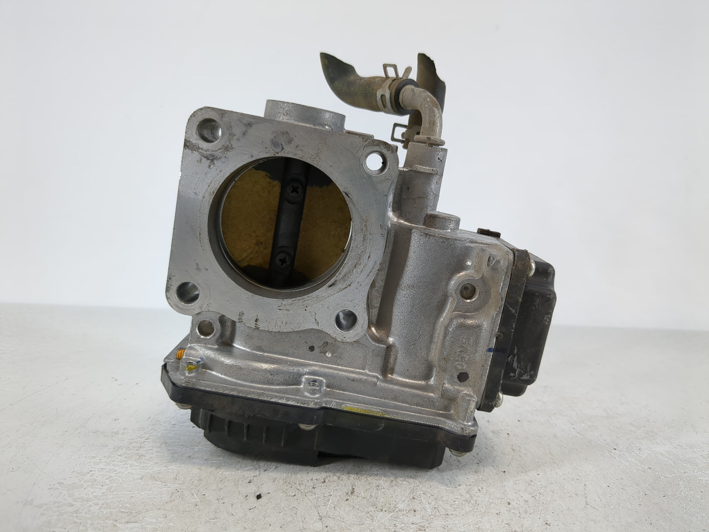 2016-2022 Honda Civic Throttle Body P/N:M22858601007 Fits Fits 2016 2017 2018 2019 2020 2021 2022 OEM Used Auto Parts - Oemusedautoparts1.com
