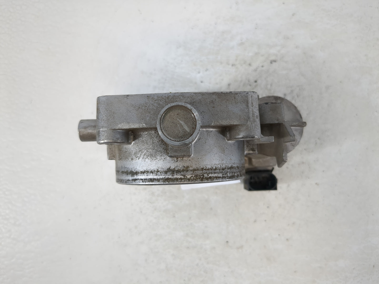 2001-2006 Mercedes-Benz S430 Throttle Body P/N:A 113 141 01 25 Fits Fits 2001 2002 2003 2004 2005 2006 2007 2008 2009 2010 2011 OEM Used Auto Parts - Oemusedautoparts1.com