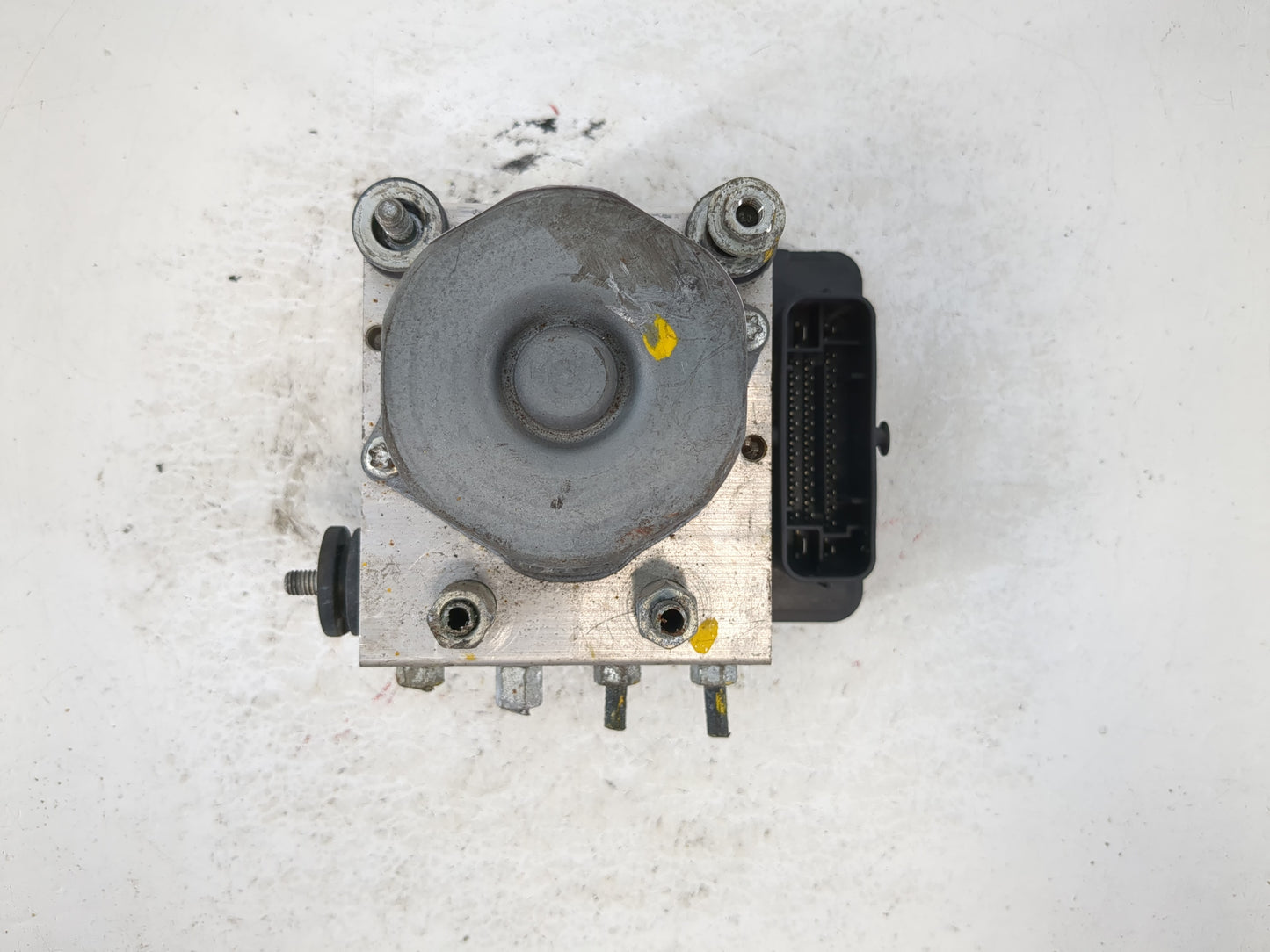 2016-2018 Nissan Sentra ABS Pump Control Module Replacement P/N:47660 4FU0C Fits Fits 2016 2017 2018 OEM Used Auto Parts - Oemusedautoparts1.com