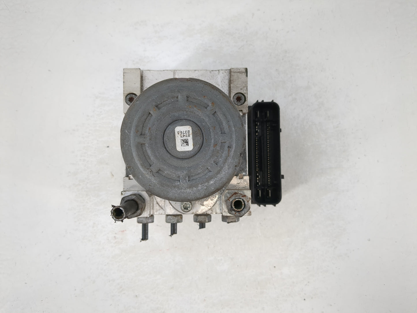 2017 Ford Explorer ABS Pump Control Module Replacement P/N:HB53-2C405-AC Fits OEM Used Auto Parts - Oemusedautoparts1.com