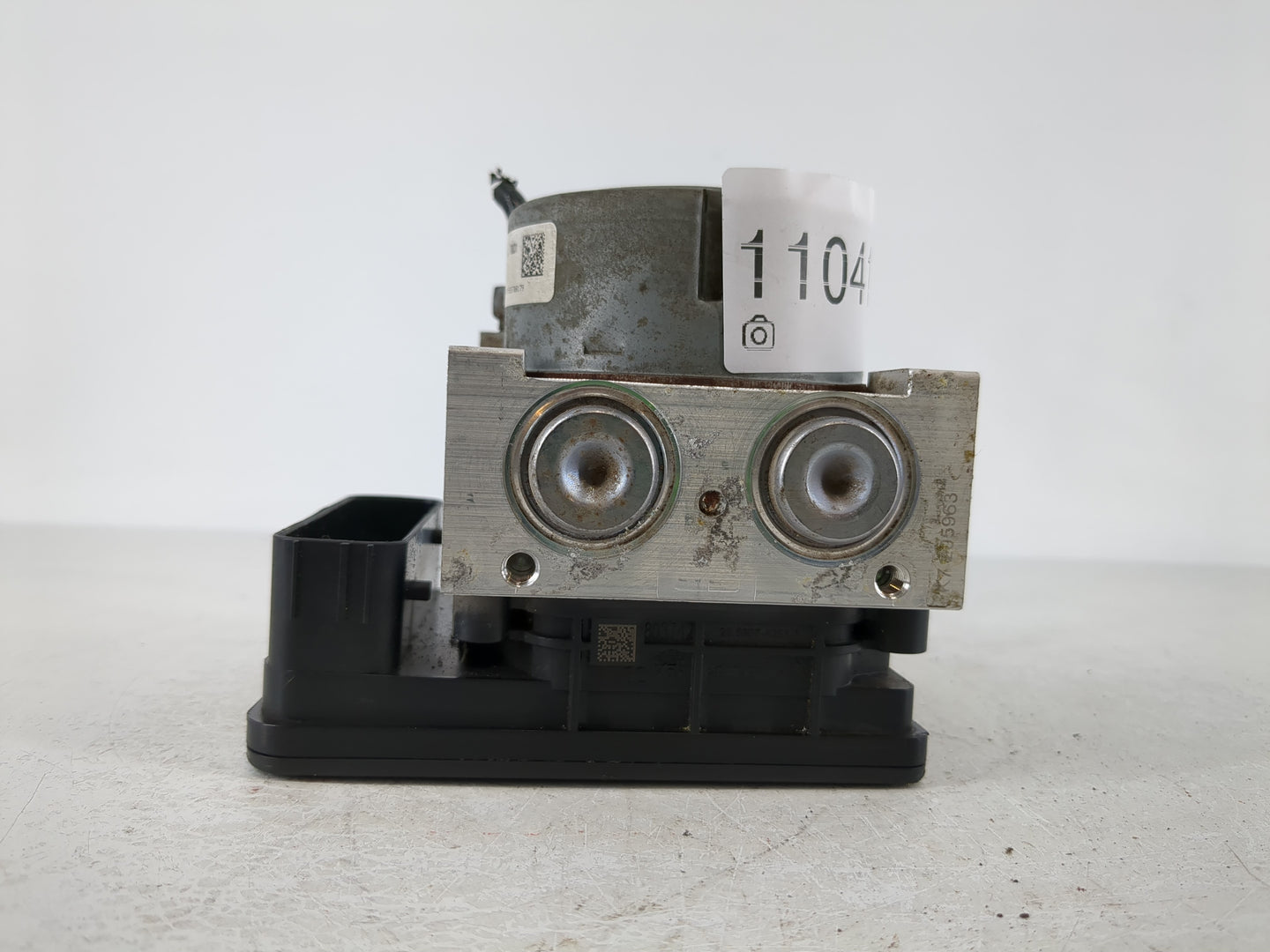 2017-2018 Ford Fusion ABS Pump Control Module Replacement P/N:HG9C-2B373-BG Fits Fits 2017 2018 OEM Used Auto Parts - Oemusedautoparts1.com