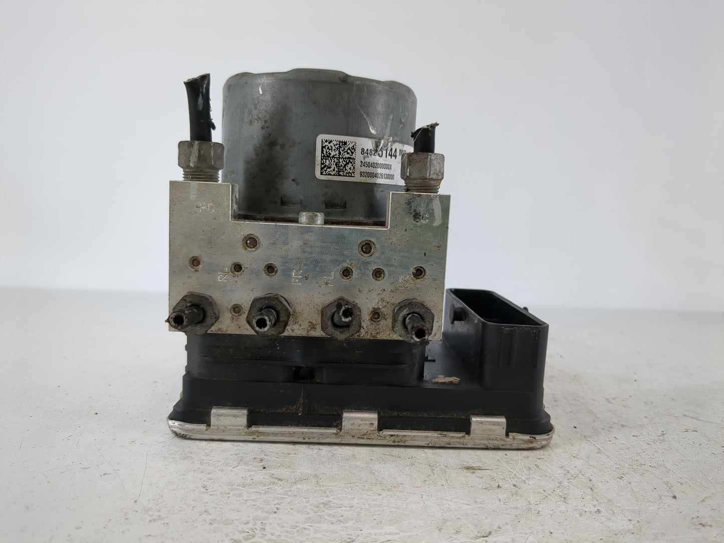 2020-2022 Gmc Terrain ABS Pump Control Module Replacement P/N:84825144 Fits Fits 2020 2021 2022 OEM Used Auto Parts - Oemusedautoparts1.com