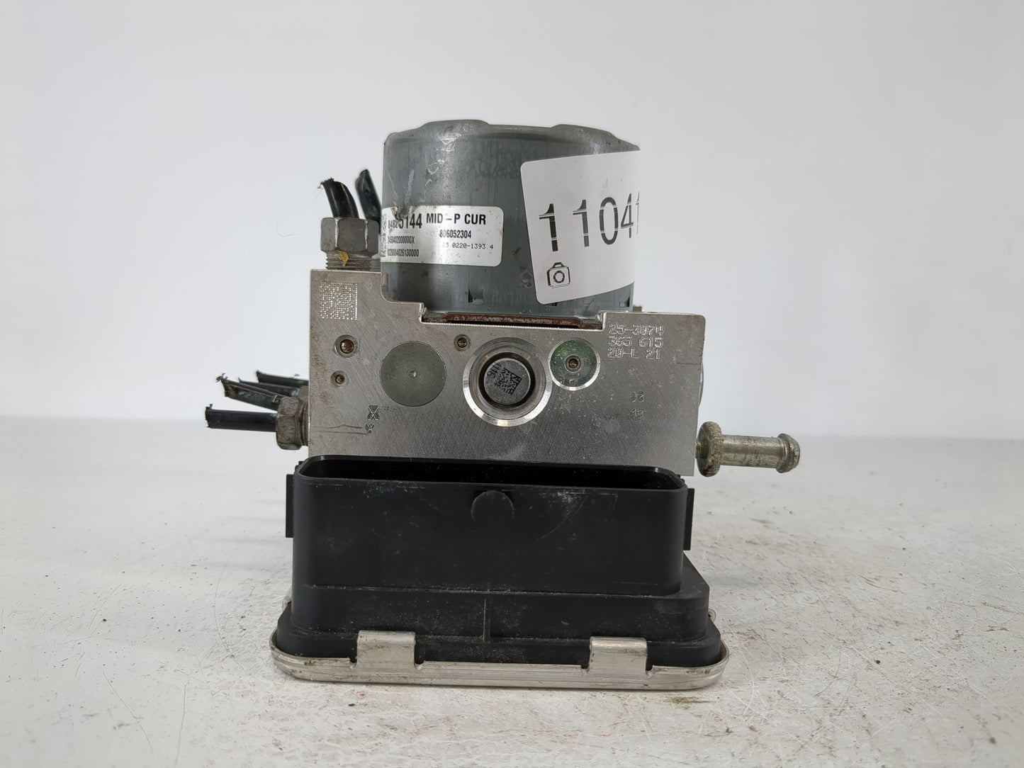 2020-2022 Gmc Terrain ABS Pump Control Module Replacement P/N:84825144 Fits Fits 2020 2021 2022 OEM Used Auto Parts - Oemusedautoparts1.com