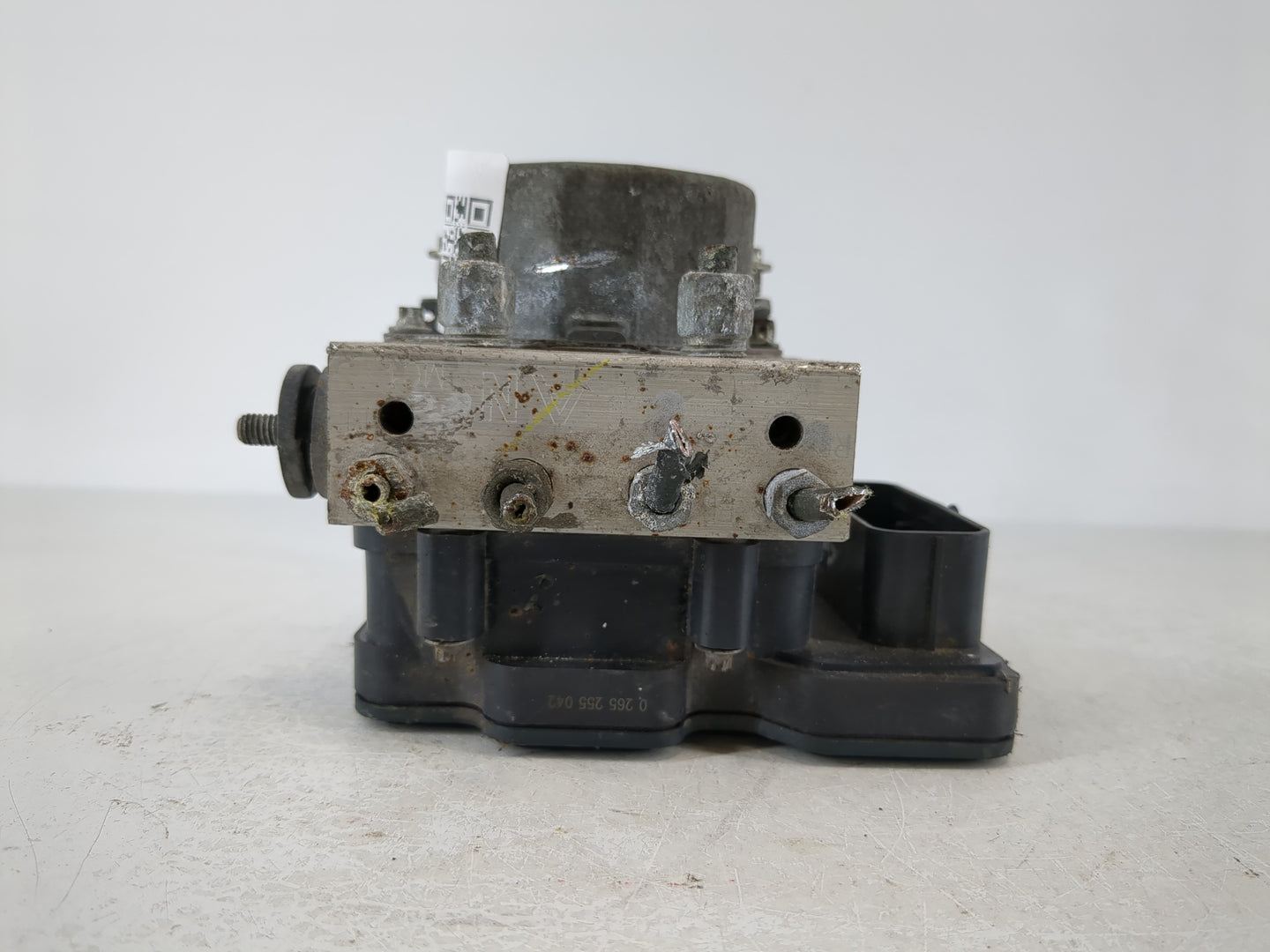2015 Nissan Sentra ABS Pump Control Module Replacement P/N:151023/3/2569 269 661, 47660 9A80A Fits OEM Used Auto Parts - Oemusedautoparts1.com