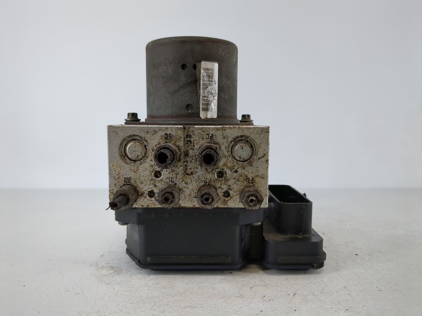 2017 Dodge Durango ABS Pump Control Module Replacement P/N:4AHI020717786 229222-150, 68306177AD Fits OEM Used Auto Parts