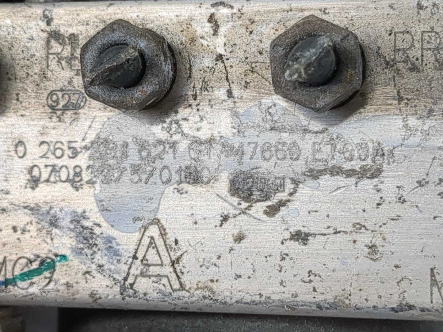 2007-2010 Nissan Sentra ABS Pump Control Module Replacement P/N:47660 ET00A Fits Fits 2007 2008 2009 2010 OEM Used Auto Parts