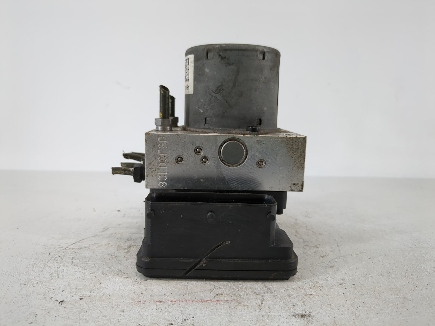 2014 Hyundai Genesis ABS Pump Control Module Replacement P/N:58920-2M860 Fits OEM Used Auto Parts - Oemusedautoparts1.com