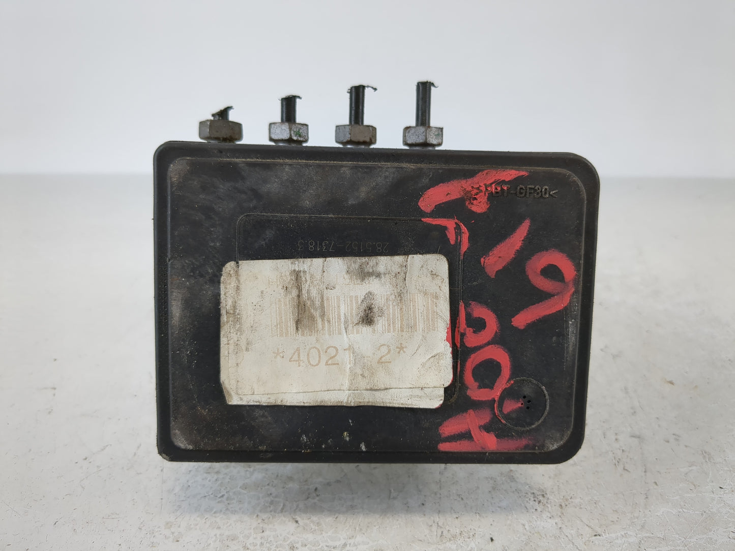 2016-2018 Lincoln Mkx ABS Pump Control Module Replacement P/N:F2GC-2C405-AG Fits Fits 2015 2016 2017 2018 OEM Used Auto Parts - Oemusedautoparts1.com