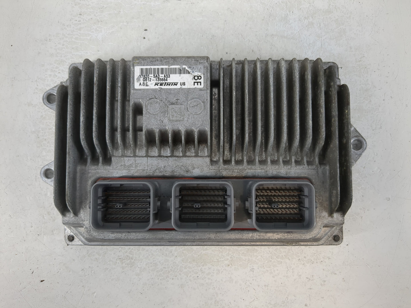 2015 Honda Accord PCM Engine Control Computer ECU ECM PCU OEM P/N:37820-5A0-A54 37820-5A0-A53 Fits OEM Used Auto Parts - Oemusedautoparts1.com