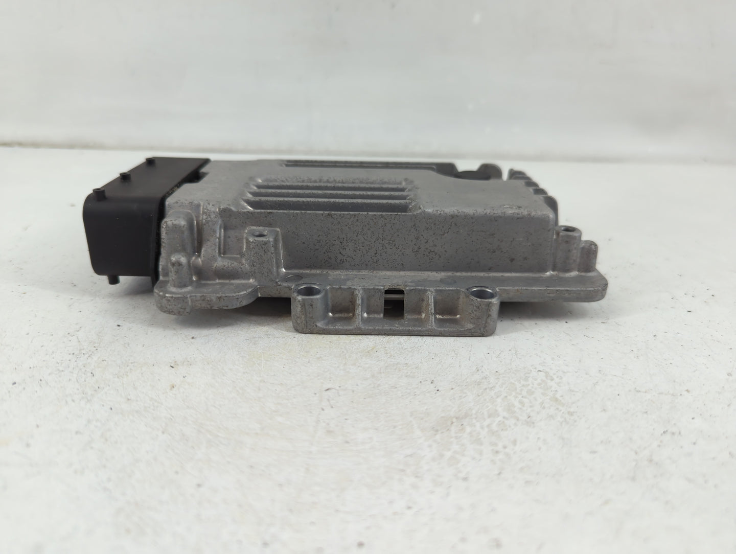 2015-2016 Hyundai Genesis PCM Engine Control Computer ECU ECM PCU OEM P/N:39175-3F100 0 260 003 871 Fits Fits 2015 2016 OEM Used Auto Parts - Oemusedautoparts1.com