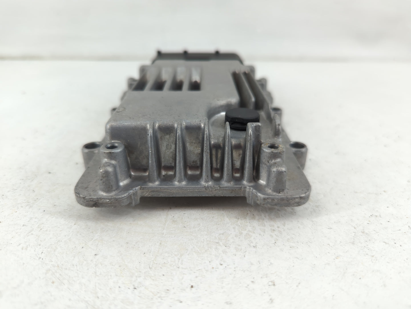 2015-2016 Hyundai Genesis PCM Engine Control Computer ECU ECM PCU OEM P/N:39175-3F100 0 260 003 871 Fits Fits 2015 2016 OEM Used Auto Parts - Oemusedautoparts1.com