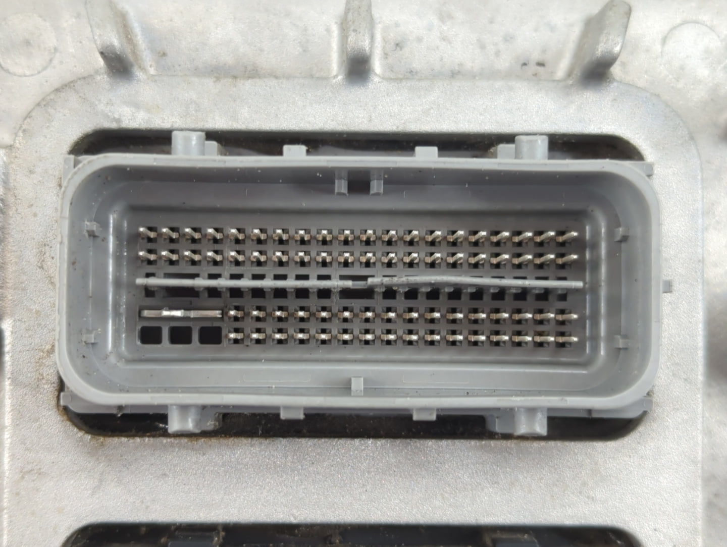 2018-2022 Chevrolet Traverse PCM Engine Control Computer ECU ECM PCU OEM P/N:12687483 Fits Fits 2016 2017 2018 2019 2020 2021 2022 OEM Used Auto Parts - Oemusedautoparts1.com