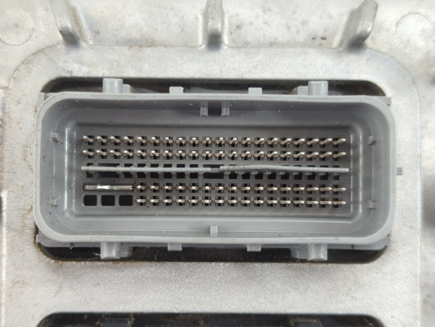 2018-2022 Chevrolet Traverse PCM Engine Control Computer ECU ECM PCU OEM P/N:12687483 Fits Fits 2016 2017 2018 2019 2020 2021 2022 OEM Used Auto Parts - Oemusedautoparts1.com
