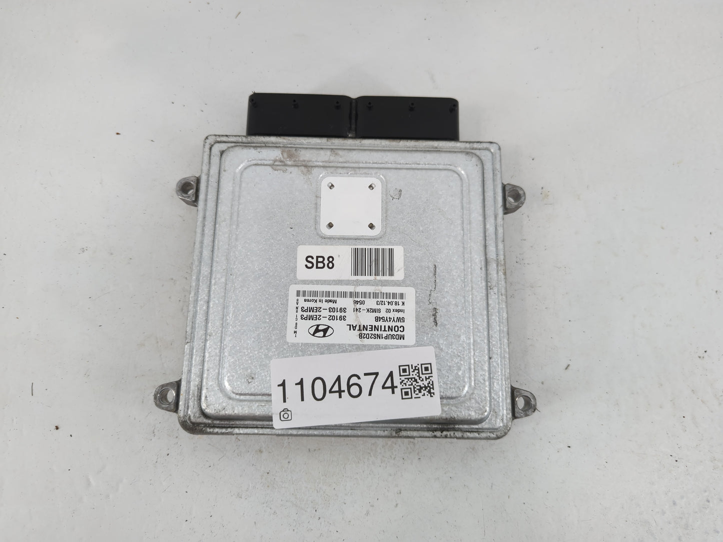 2013 Hyundai Elantra PCM Engine Control Computer ECU ECM PCU OEM P/N:39102-2EMP3 Fits OEM Used Auto Parts