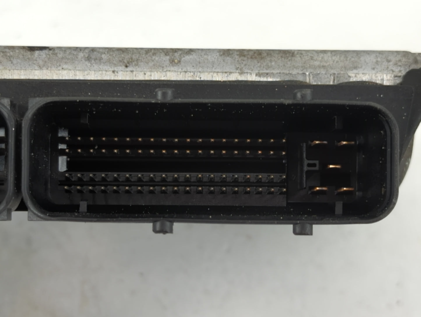 2006 Nissan Frontier PCM Engine Control Computer ECU ECM PCU OEM P/N:MEC80-350 B1 Fits OEM Used Auto Parts - Oemusedautoparts1.com