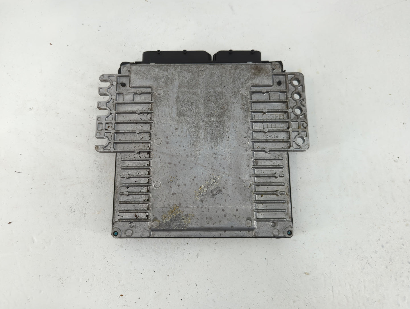 2006 Nissan Frontier PCM Engine Control Computer ECU ECM PCU OEM P/N:MEC80-350 B1 Fits OEM Used Auto Parts - Oemusedautoparts1.com