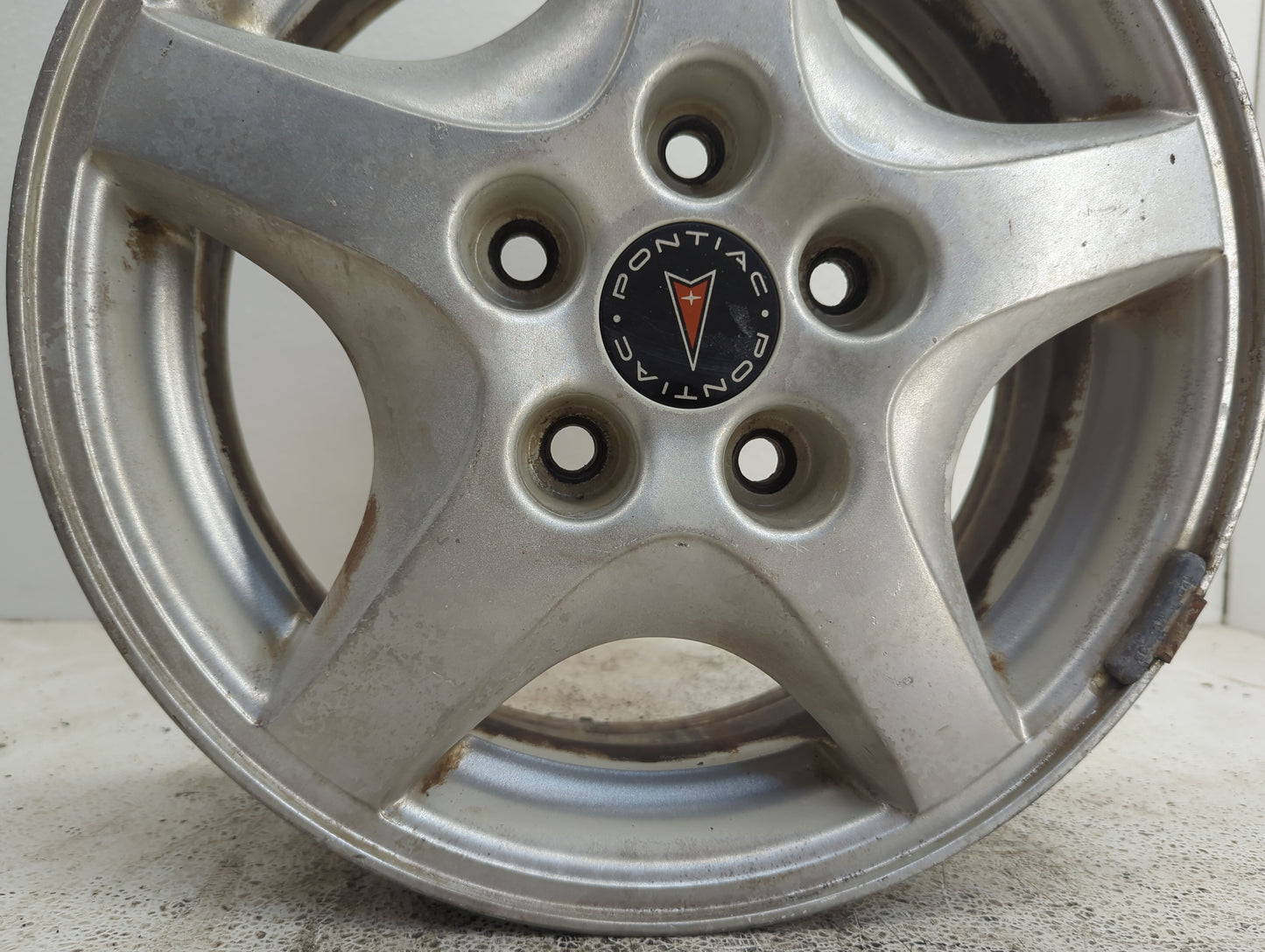 1998-1999 Pontiac Trans Sport Oem Wheel Rim