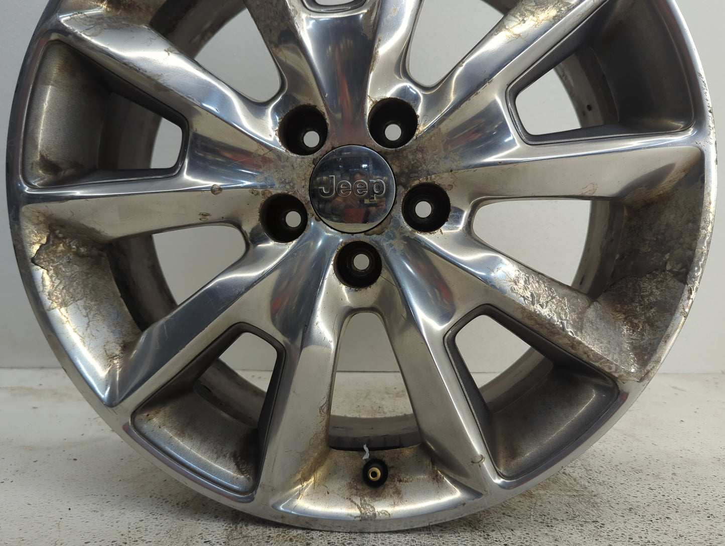 2014-2018 Jeep Cherokee Oem Wheel Rim