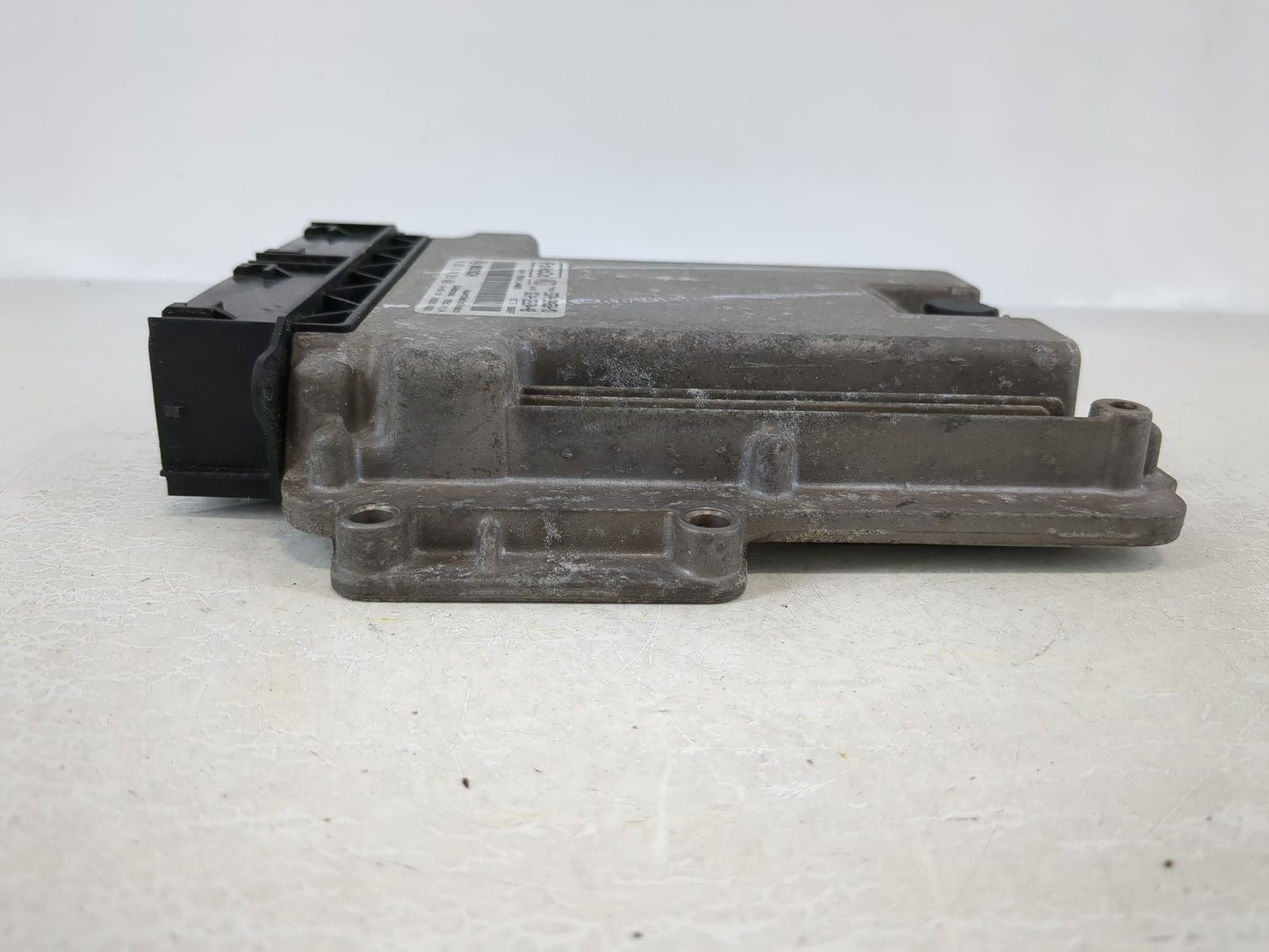 2014 Ford Fusion PCM Engine Control Computer ECU ECM PCU OEM P/N:ES7A-12A650-MD 0 261 S10 294 Fits OEM Used Auto Parts - Oemusedautoparts1.com