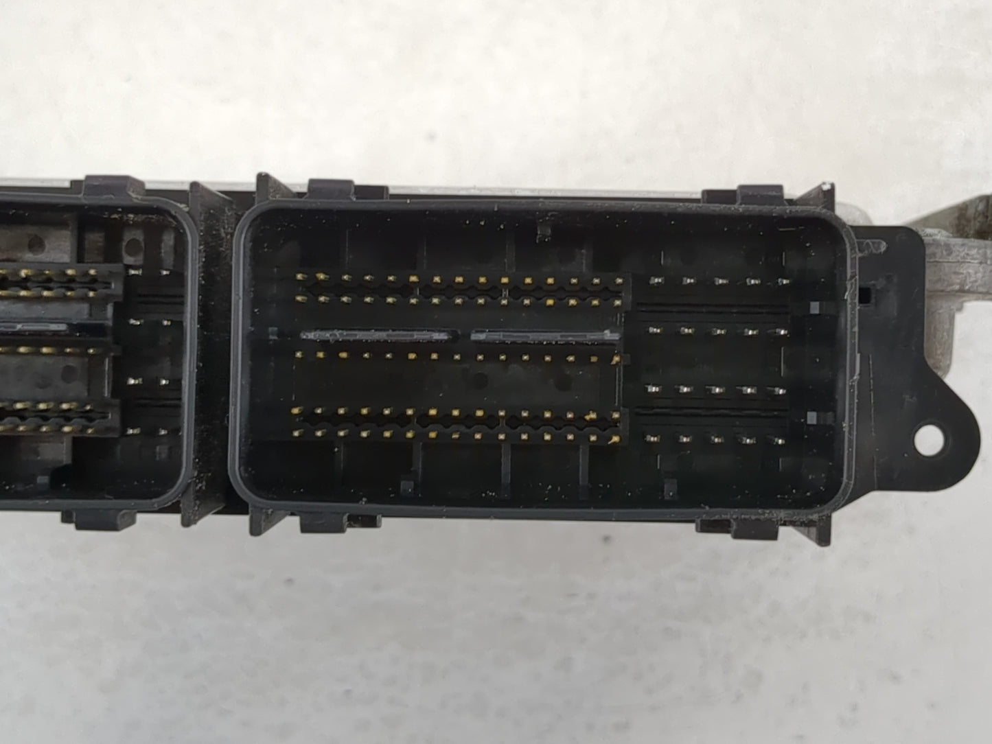 2014 Ford Fusion PCM Engine Control Computer ECU ECM PCU OEM P/N:ES7A-12A650-MD 0 261 S10 294 Fits OEM Used Auto Parts - Oemusedautoparts1.com