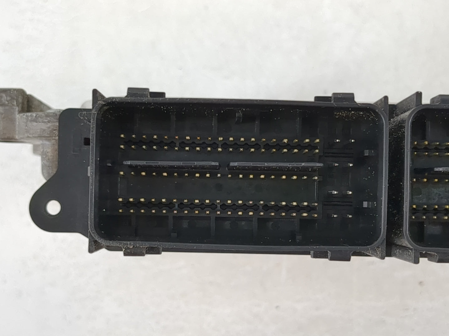 2014 Ford Fusion PCM Engine Control Computer ECU ECM PCU OEM P/N:ES7A-12A650-MD 0 261 S10 294 Fits OEM Used Auto Parts - Oemusedautoparts1.com