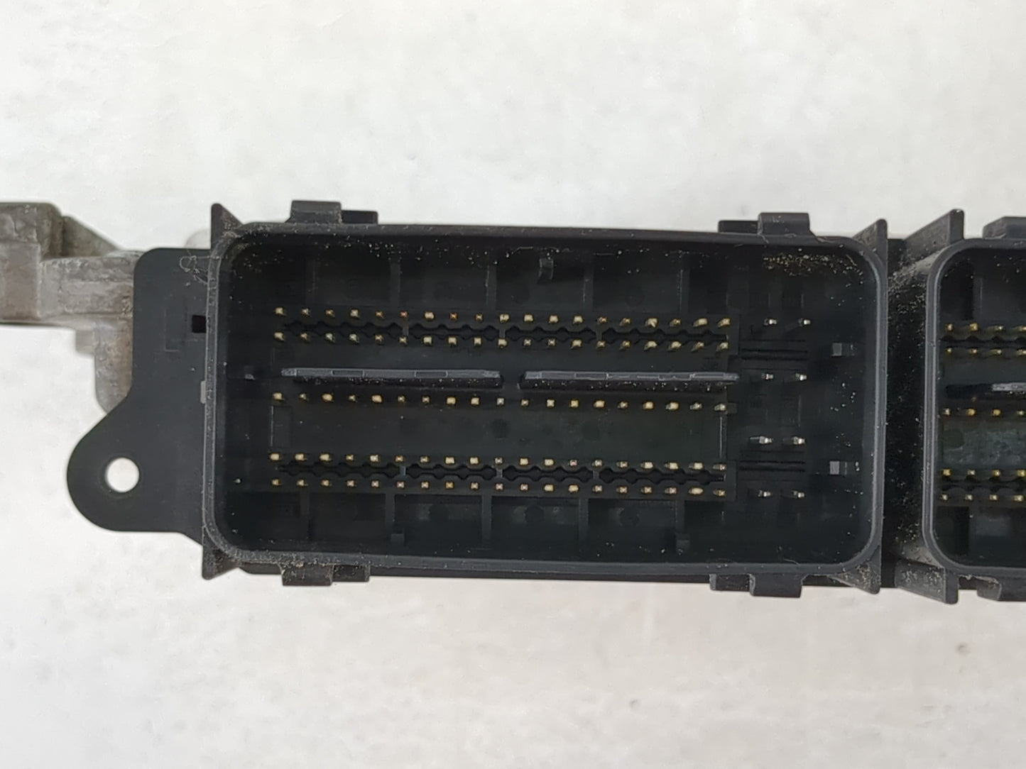 2014 Ford Fusion PCM Engine Control Computer ECU ECM PCU OEM P/N:ES7A-12A650-MD 0 261 S10 294 Fits OEM Used Auto Parts - Oemusedautoparts1.com