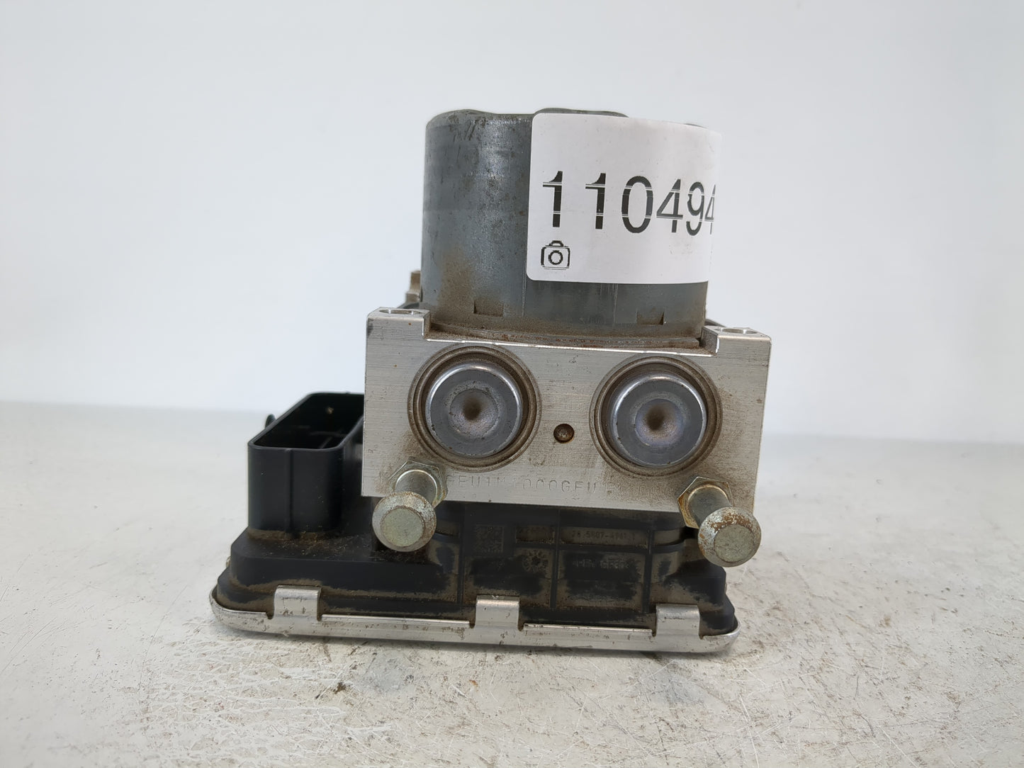 2019-2020 Hyundai Veloster ABS Pump Control Module Replacement P/N:58900-J3200 Fits Fits 2019 2020 OEM Used Auto Parts - Oemusedautoparts1.com