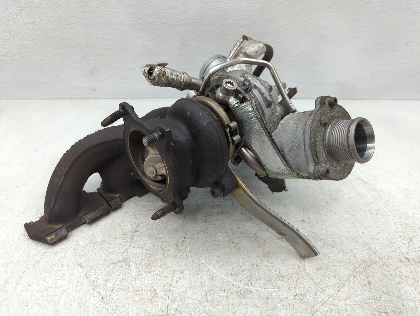 2013-2016 Audi A4 Turbocharger Turbo Charger Super Charger Supercharger - Oemusedautoparts1.com