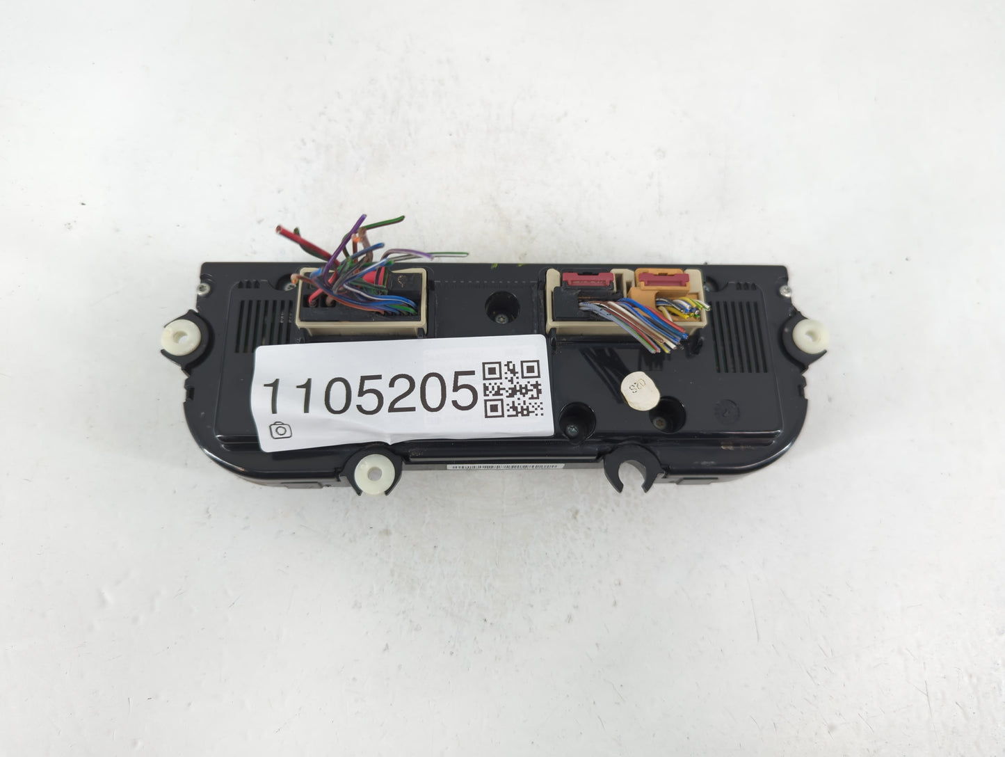 2013-2014 Volkswagen Cc Climate Control Module Temperature AC/Heater Replacement P/N:005147 18324387 Fits Fits 2013 2014 OEM Used Auto Parts - Oemusedautoparts1.com