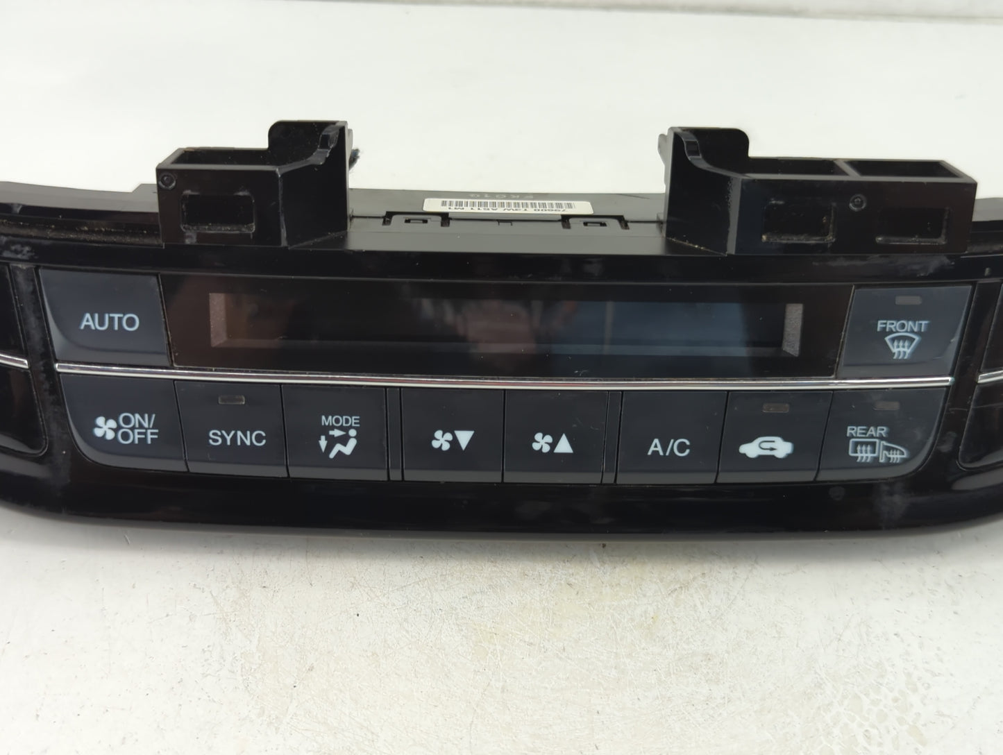 2016-2017 Honda Accord Climate Control Module Temperature AC/Heater Replacement P/N:79600 T3W A511 M1 Fits Fits 2016 2017 OEM Used Auto Parts - Oemusedautoparts1.com
