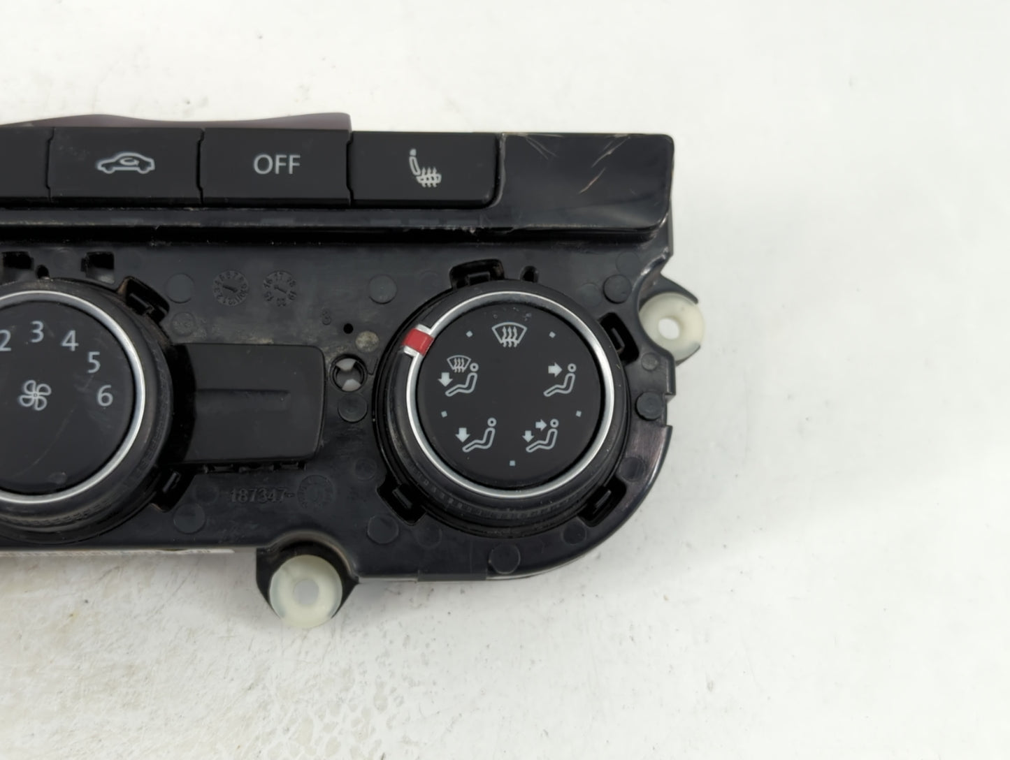 2019 Volkswagen Passat Climate Control Module Temperature AC/Heater Replacement P/N:561 907 426 G Fits Fits 2016 2017 OEM Used Auto Parts