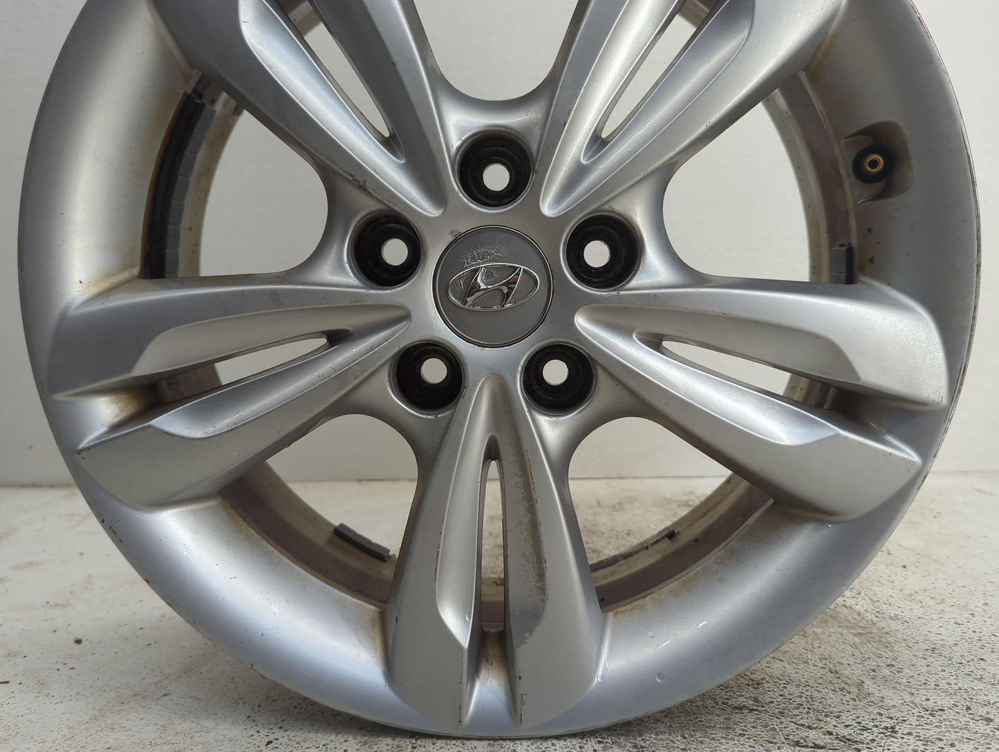 2010-2016 Hyundai Tucson Oem Wheel Rim
