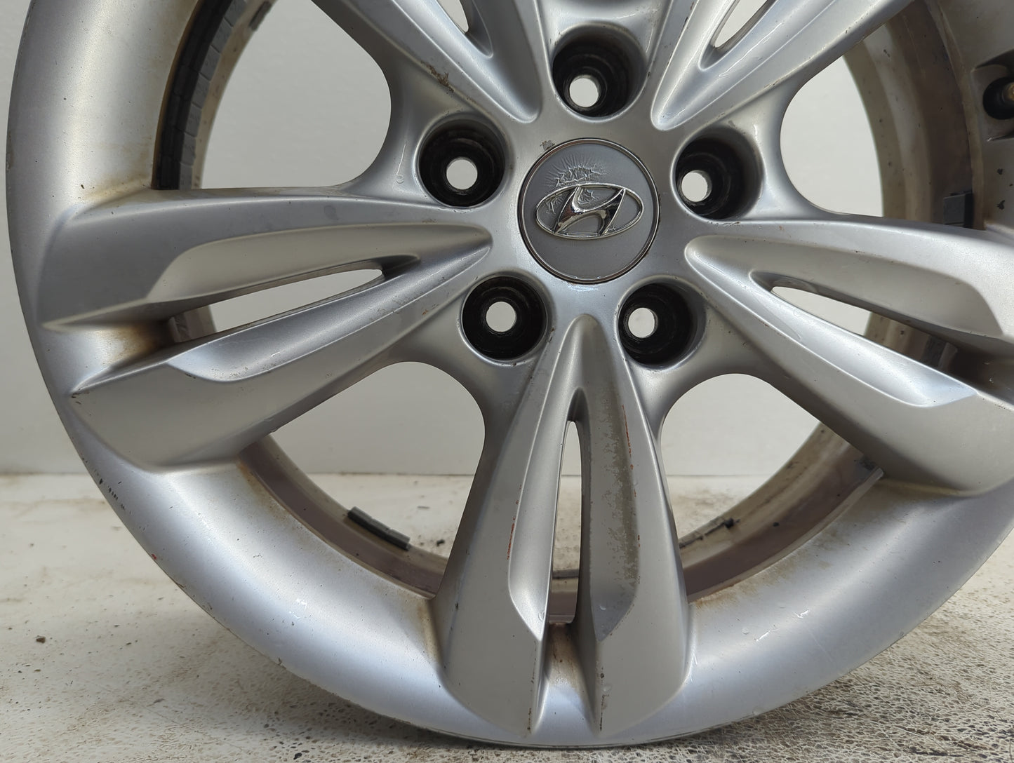 2010-2016 Hyundai Tucson Oem Wheel Rim