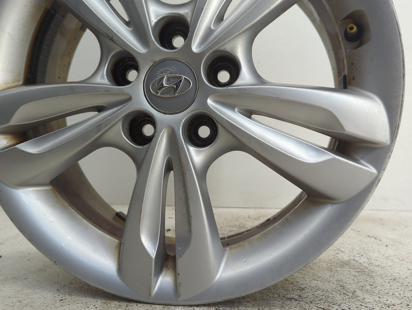 2010-2016 Hyundai Tucson Oem Wheel Rim