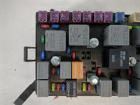 2006 Kia Spectra Fusebox Fuse Box Panel Relay Module P/N:DEC0 91955-2F072 Fits OEM Used Auto Parts