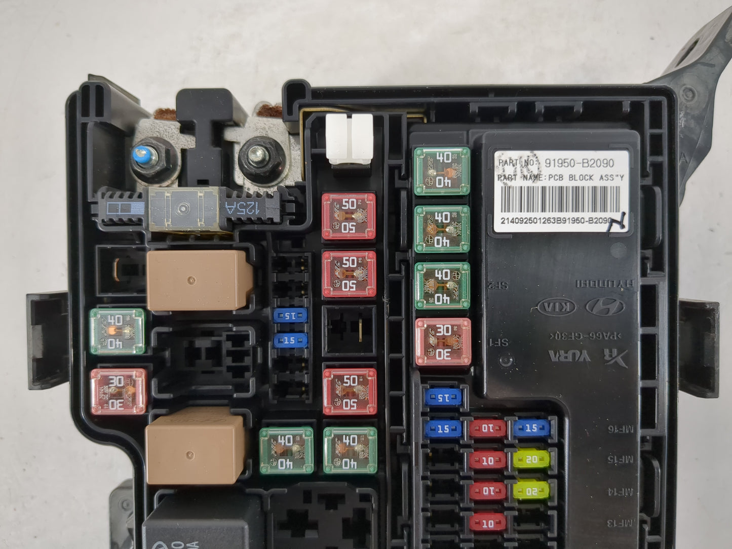 2015 Kia Soul Fusebox Fuse Box Panel Relay Module P/N:91950-B2090 Fits OEM Used Auto Parts - Oemusedautoparts1.com