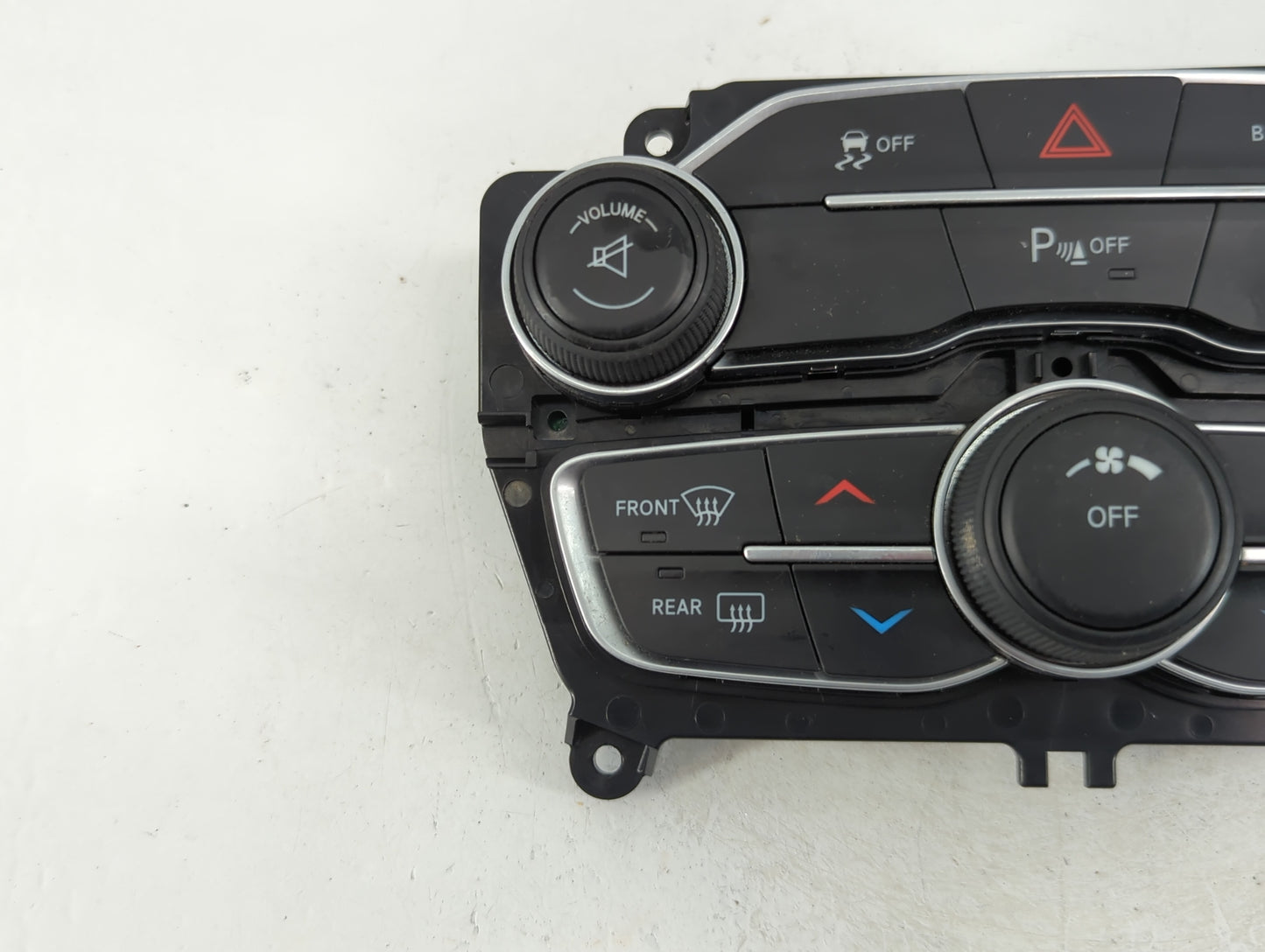 2015-2016 Dodge Charger Climate Control Module Temperature AC/Heater Replacement P/N:P56054674AB P56054692AB Fits Fits 2015 2016 OEM Used Auto Parts