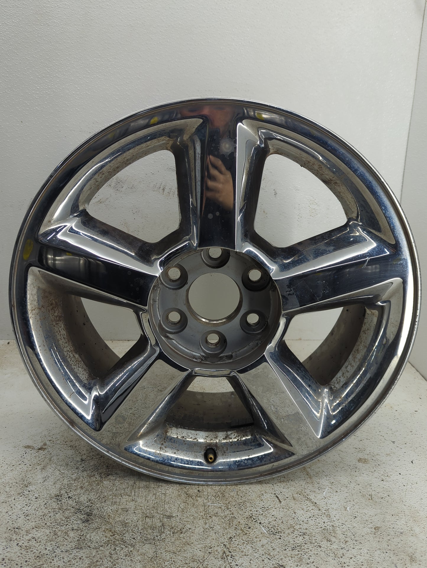 Chevrolet Suburban Oem Wheel Rim