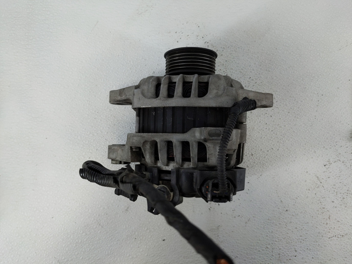 2012-2014 Hyundai Accent Alternator Replacement Generator Charging Assembly Engine OEM P/N:37300-2B300 Fits OEM Used Auto Parts - Oemusedautoparts1.com
