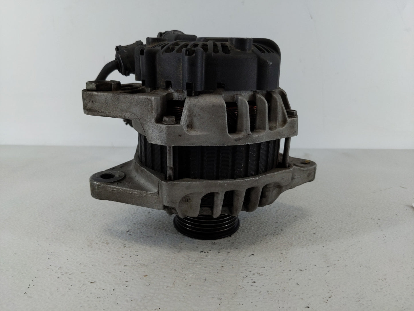 2012-2014 Hyundai Accent Alternator Replacement Generator Charging Assembly Engine OEM P/N:37300-2B300 Fits OEM Used Auto Parts - Oemusedautoparts1.com