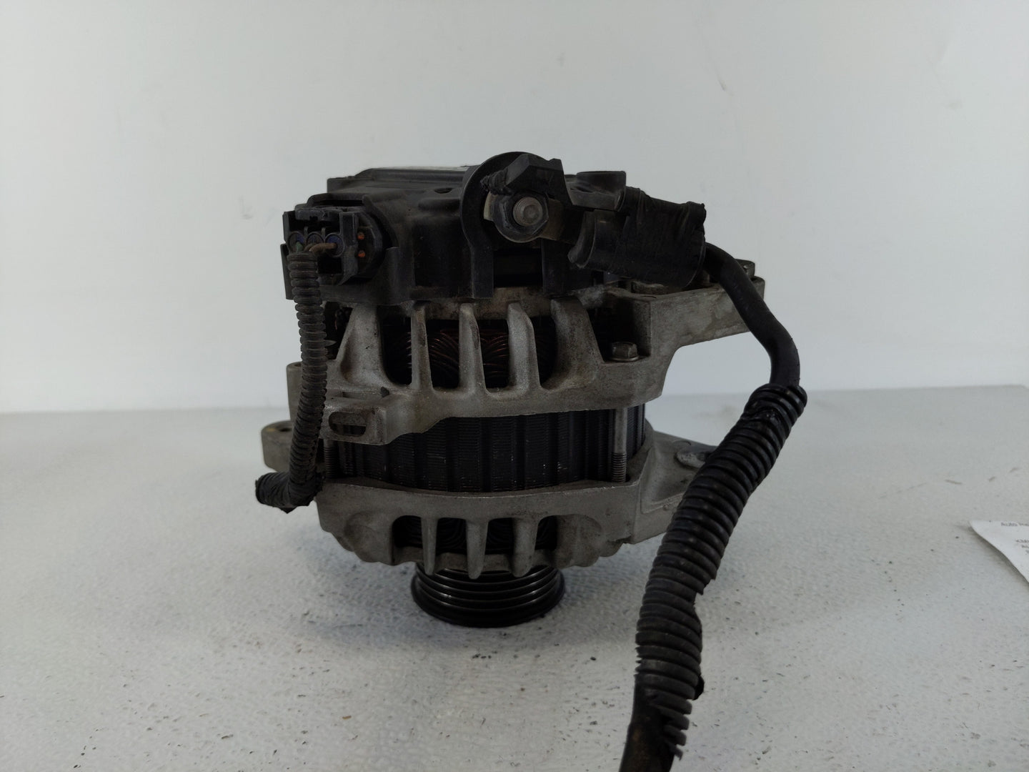 2012-2014 Hyundai Accent Alternator Replacement Generator Charging Assembly Engine OEM P/N:37300-2B300 Fits OEM Used Auto Parts - Oemusedautoparts1.com