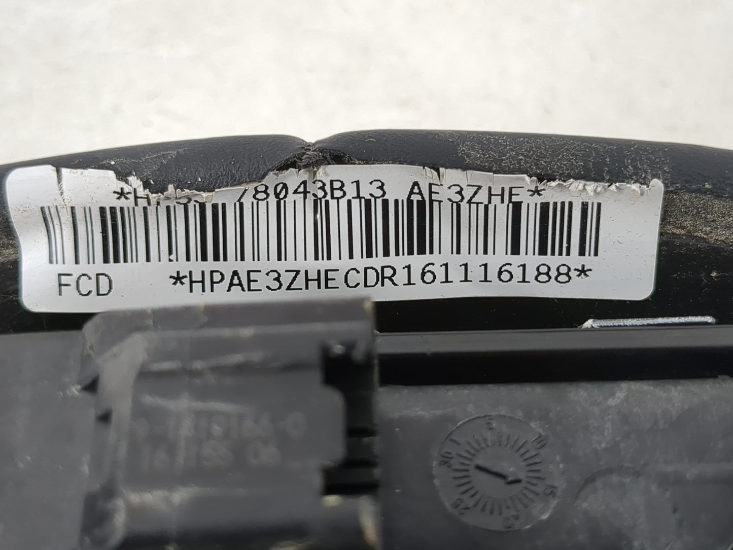 2017-2020 Lincoln Mkz Air Bag Driver Left Steering Wheel Mounted Fits Fits 2017 2018 2019 2020 OEM Used Auto Parts - Oemusedautoparts1.com