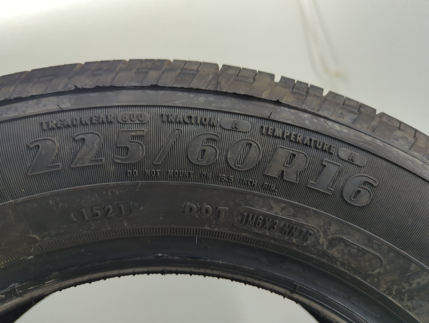 Used Tire 225/60R16 GOODYEAR RELIANT 98H - Tread Depth 12/32 - Oemusedautoparts1.com