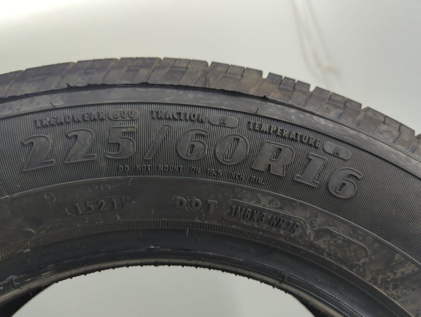 Used Tire 225/60R16 GOODYEAR RELIANT 98H - Tread Depth 12/32 - Oemusedautoparts1.com