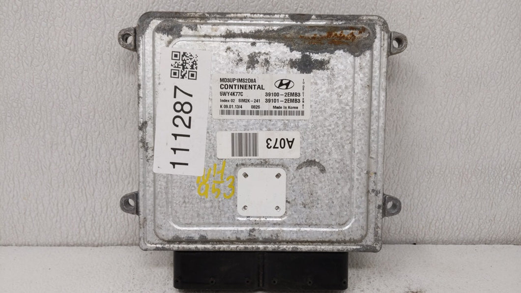 2011-2013 Hyundai Elantra PCM Engine Control Computer ECU ECM PCU OEM P/N:39102-2EMP2 39102-2EMP3 Fits Fits 2011 2012 2013 OEM Used Auto Parts - Oemusedautoparts1.com