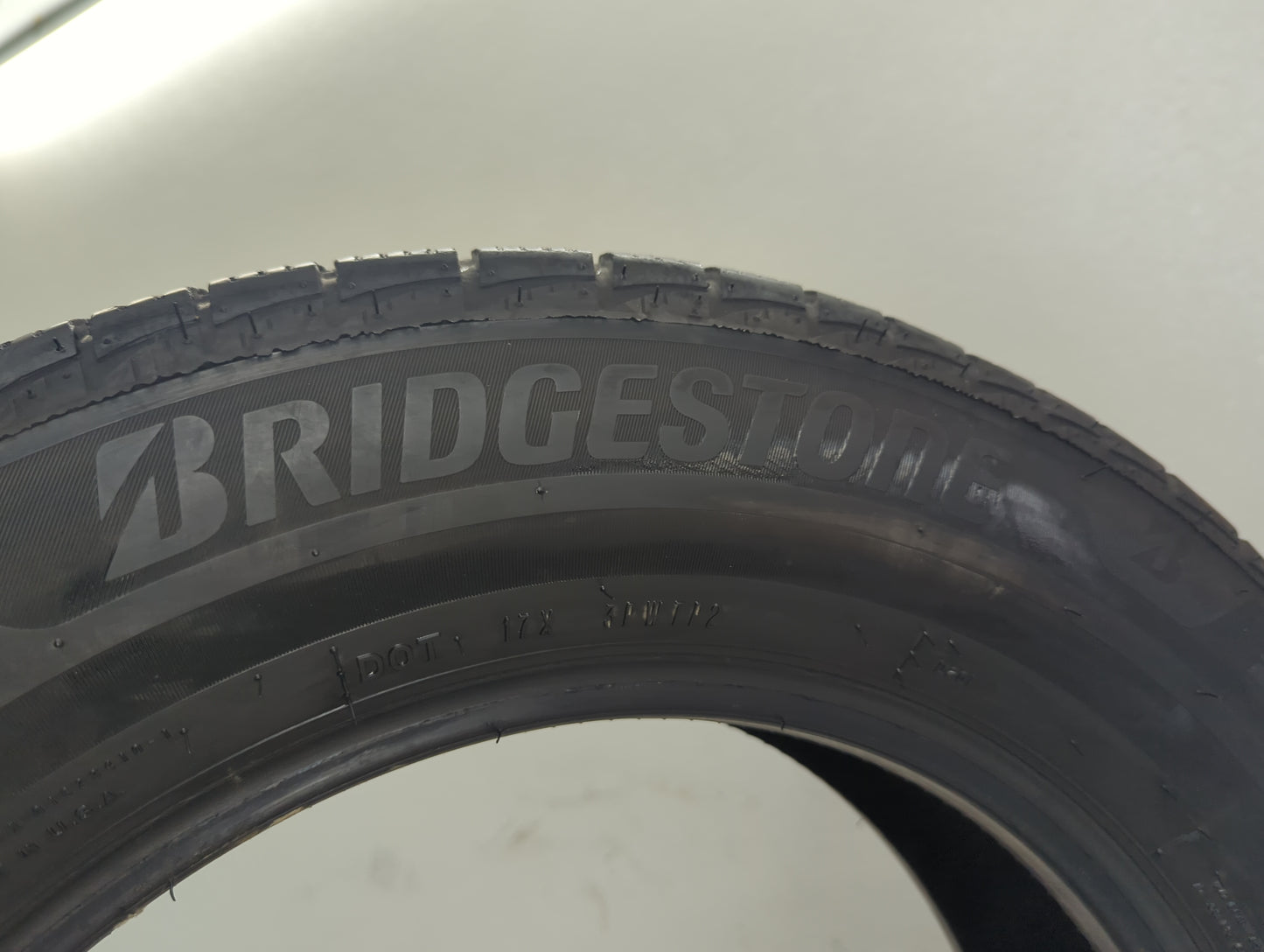 Used Tire 205/65R16 BRIDGESTONE WEATHERPEAK 95H - Tread Depth 6.5/32 - Oemusedautoparts1.com