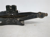 2018 Chevrolet Malibu Spare Scissor Car Jack - Oemusedautoparts1.com